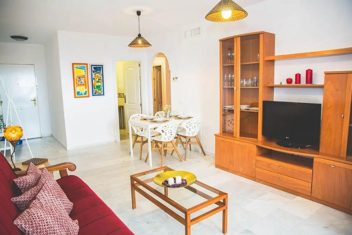 Apartamento Las Chapas - Bonito Y Tranquilo Apartamento Marbella
