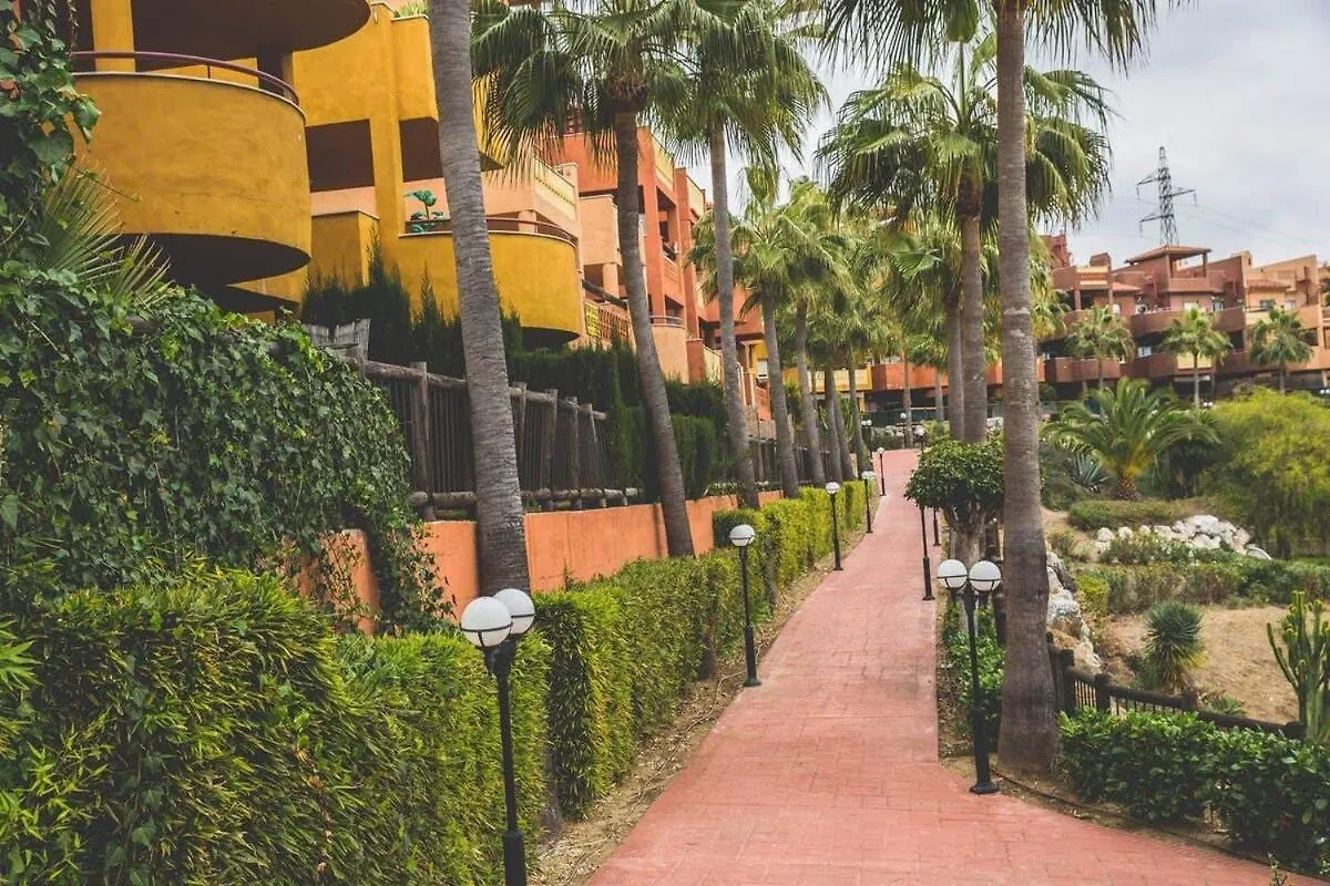 Apartamento Las Chapas - Bonito Y Tranquilo Apartment Marbella
